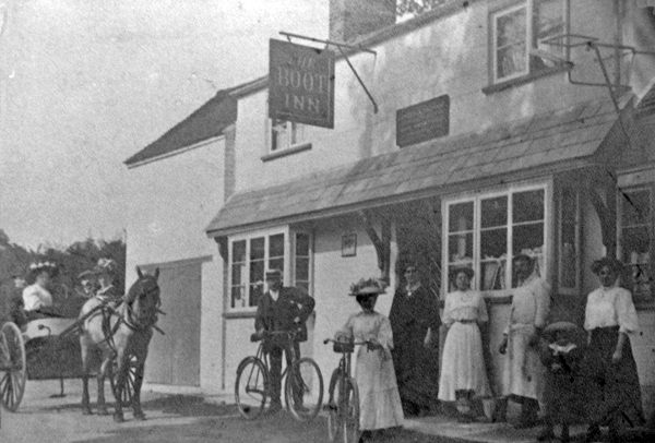 Cyclists and pony and trap outside The Boot